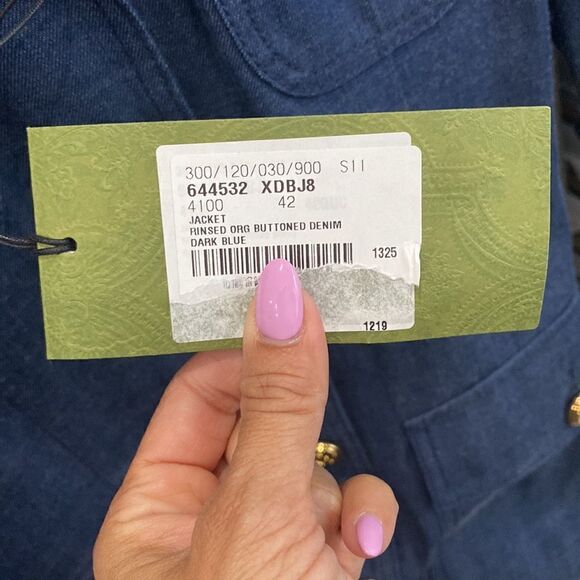 Brand new Gucci denim jacket - Picture 9 of 13